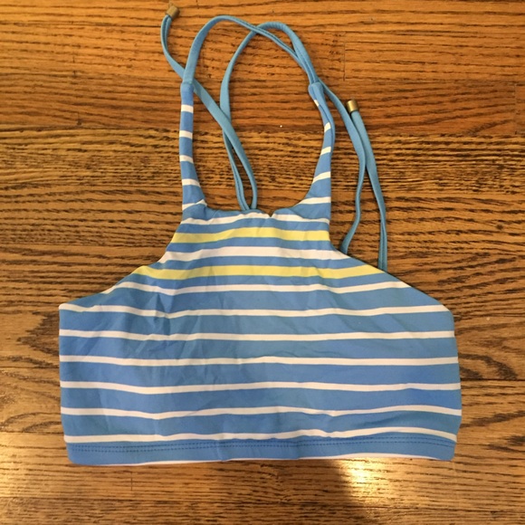 Vitamin A bikini top  🌸 3 for $25 - Picture 1 of 2